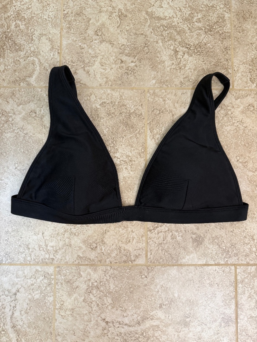 Summersalt The Plunge Black Bikini Top (Size 8)